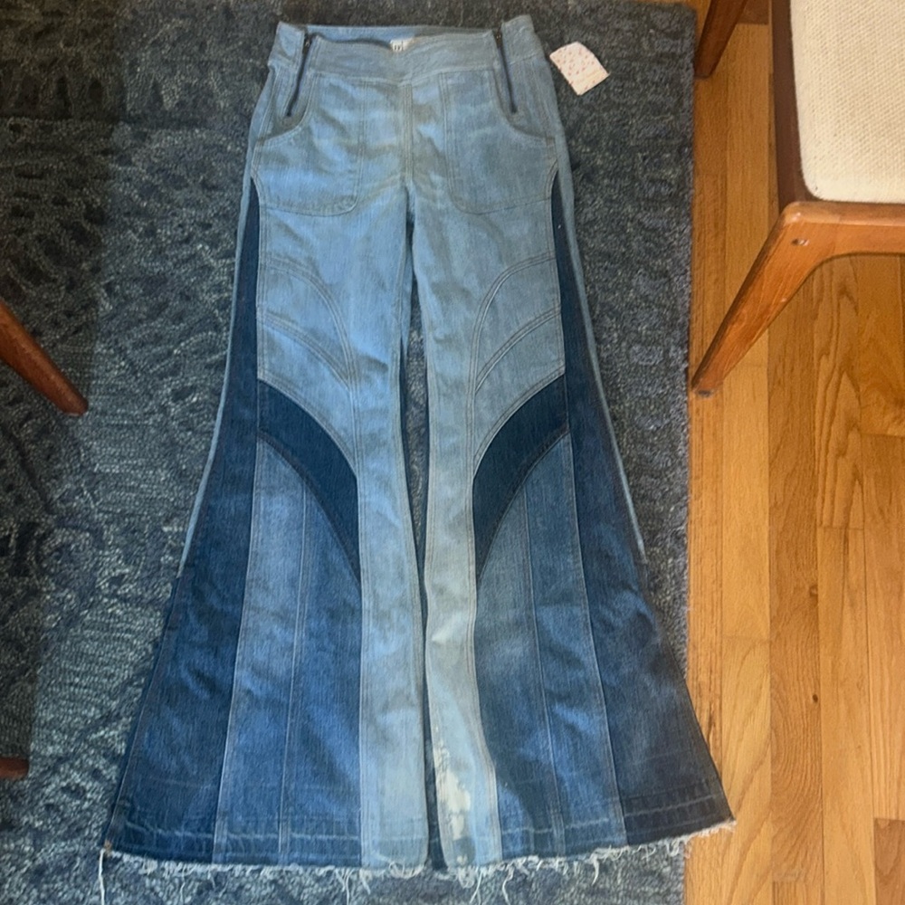 Free People Bell Bottom Jeans NWT